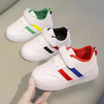 Детские легкие туфли весна и осень для мальчиков, светодиодные спортивные туфли, маленькие белые туфли для девочек, цветные мигающие туфли на плоской подошве 21 красный