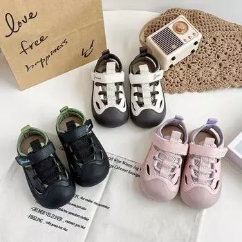 Детские полые спортивные сандалии для мальчиков, повседневная обувь с закрытыми носками, мягкие детские полусандалии на мягкой подошве, дышащие и удобные, размер 22-31 22 чёрный