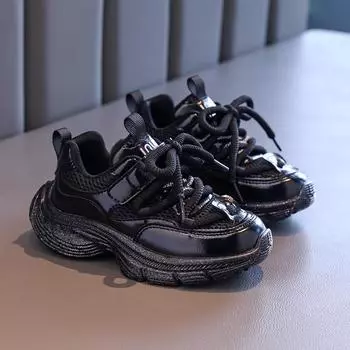 Детские повседневные кроссовки с толстой подошвой для мальчиков и девочек, модная универсальная спортивная обувь 2024 года, новые детские сетчатые дышащие кроссовки 26 чёрный