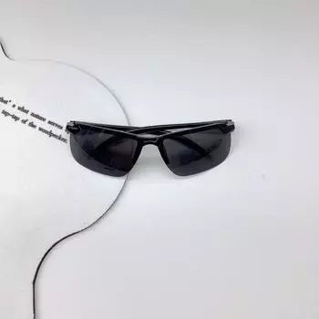 Детские солнцезащитные очки Модные очки Спорт на открытом воздухе Для мальчиков Велоспорт Солнцезащитные очки с защитой от ультрафиолета для девочек черный серый