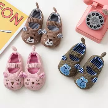 Детские туфли из ткани с рисунком 2024 года, симпатичные домашние туфли-носки с мягкой подошвой, весенне-летняя детская обувь для ходьбы, обувь для девочек 12.5cm