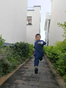 Детский хлопково-льняной костюм Тан, ханьфу, халат - куртка мандаринка для выступлений, боевых искусств или костюмной носки. 110