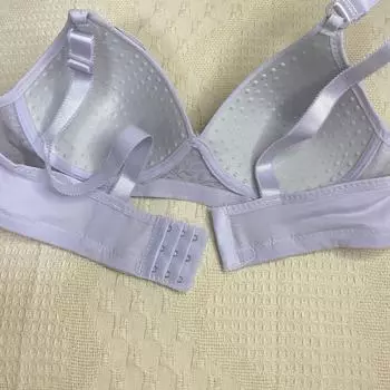 Детский хлопок Приятный для кожи хлопок Очень мягкий и удобный Без содержания стали Губчатая чашечка Тонкий массажный бюстгальтер 80C чёрный