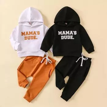 Детский комплект из толстовки и брюк с буквенным принтом 70