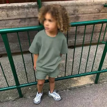 Детский патриотический наряд - комплект из 2 предметов: короткий рукав и шорты для мальчика и девочки 110