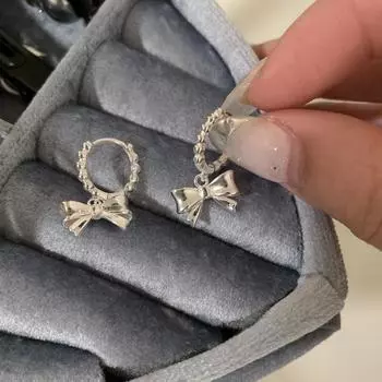 Девичьи серьги-каффы с бантиками: Милые и изысканные серьги с 3D-дизайном для женщин - Сладкий, стильный и модный аксессуар.