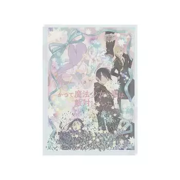 Девочки-волшебницы и зло были когда-то врагами. Акриловая подставка Twinkle с ключевым визуалом.