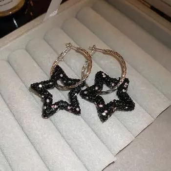 Diamond-encrusted star hollow circle earrings Spice girl sweet cool wind earrings niche personality design earrings
