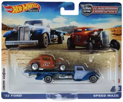 DieCast Hot Wheels Team Transport Ford Speedways 32 #32