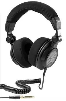 Динамический монитор драйвера ULTRASONE Signature PURE с 50-мм покрытием Mylar. Оснащен технологией 3 LE. Съемный витой кабель 2 м. В комплект входит сумка для переноски. Гарантия 2 года.