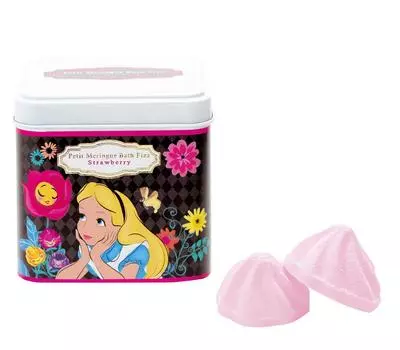Disney Bath Salts Bath Fizz Алиса в стране чудес с ароматом клубники 135 г DIP-86-01