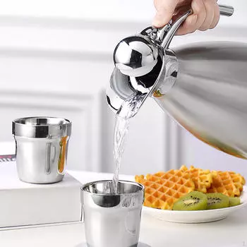 Диспенсер для напитков премиум-класса из нержавеющей стали с изолированной крышкой 1.5L