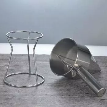 Диспенсер для теста для блинов из нержавеющей стали с воронкой и ручкой-скобой. Минималистичная пищевая блинница для вафель, кексов, пончиков. серебряный