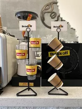 Дисплей Подставка для стакана Барная витрина Магазин Настольная чашка Молоко Кофе Чай Магазин Посуда Держатель для бумажного стакана