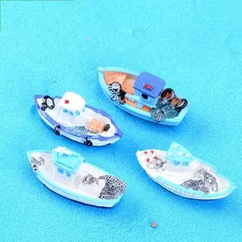 DIY Aquarium Fishing Boat Sand Table Game Boat Model Yacht Boat Fishing Ship Toy Tabletop Ornaments Random