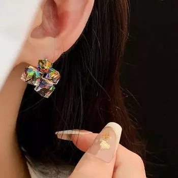 Дизайн фантастических красочных кристаллических геометрических квадратных серег с разными углами и цветами, необычные украшения для женщин и девочек