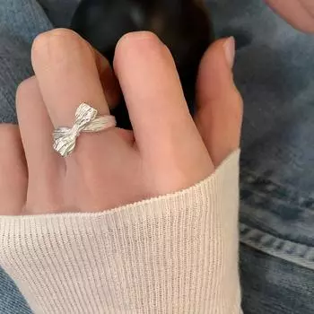 Дизайн Sense Текстурированное кольцо-бантик Женское нишевое индивидуальное уникальное темпераментное модное элегантное универсальное кольцо