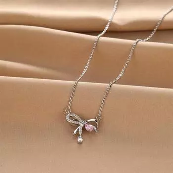 Дизайн в стиле легкой роскоши, ожерелье с бантом из бриллиантов, женское, высококлассное, простое и в стиле холодного ветра, с подвеской из сверкающих бриллиантов, цепочка для ключицы