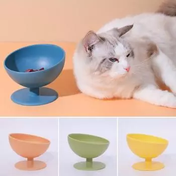 Дизайн: высокая ножка, защита от опрокидывания, защита шеи, пищевая тарелка, одна чаша большой емкости