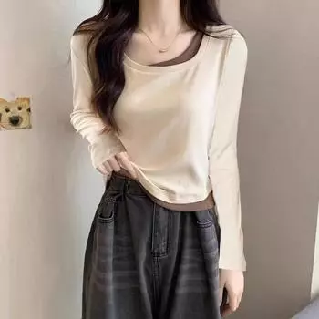 Дизайнерская футболка из двух частей с квадратным вырезом на правом плече для женщин на раннюю осень с коротким верхом и длинными рукавами контрастного цвета S