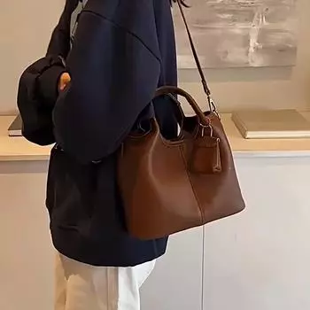 Дизайнерская модная маленькая сумка через плечо из искусственной кожи для женщин, зимняя новая простая сумка через плечо 26x10.5x21cm вино красного