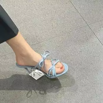 Дизайнерская обувь Летние женские тапочки с открытым носком и бабочкой на высоком каблуке Роскошные женские босоножки для стриптиза на открытом воздухе Модные 35