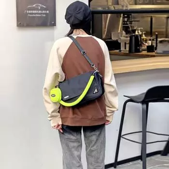 Дизайнерская повседневная сумка через плечо из нейлоновой ткани, сумка через плечо под мышкой чёрный