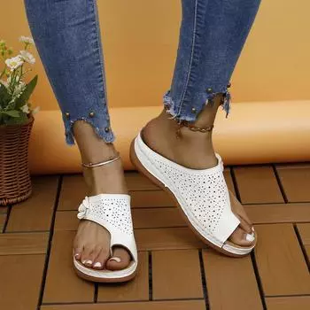 Дизайнерские тапочки на плоской подошве с той же женской обувью Новые летние тапочки с плетением из удобной женской обуви Повседневная 35