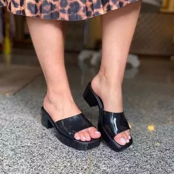 Дизайнерские женские туфли без каблуков Желейные сандалии Летние уличные тапочки на платформе Черный Розовый Синий Белый Удобная прогулочная обувь для отдыха 6 чёрный