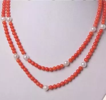 Длинное 33-дюймовое круглое колье с розовым натуральным кораллом и белым жемчугом диаметром 6 мм.