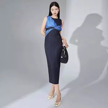 Длинное и элегантное платье без рукавов с принтом, модное и элегантное, универсальная юбка на один шаг, плиссированная юбка с круглым вырезом, лето M синий