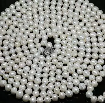 Длинное ожерелье из натурального белого культивированного жемчуга длиной 50 дюймов и диаметром 8–9 мм, связанное вручную.