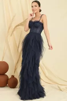 Длинное платье из тюля без бретелек с бахромой и веревочным ремнем, расшитое бисером