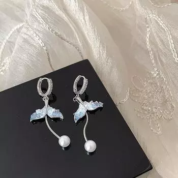 Длинные серьги с синими кристаллами в форме рыбьего хвоста для женщин, дизайнерские, с чувством индивидуальности, простые, универсальные, темпераментные, модные серьги-гвоздики