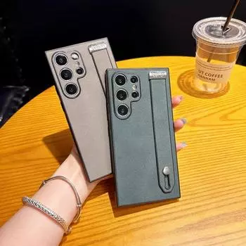 Для Samsung Galaxy S24 S23 Ultra Plus S22 Ultra кожаный ремешок на запястье из ТПУ Hybird Pu квадратный матовый противоударный защитный чехол-бампер для линз Samsung S24 чёрный