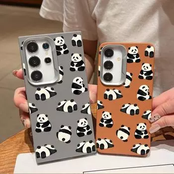 Для Samsung S24 S22 Ultra S23 S21 S20 Fe A55 A54 A53 A52 A35 A15 A16 кожаная текстура милый узор панды ударопрочный мягкий TPU тонкий квадратный чехол Samsung S24 чёрный