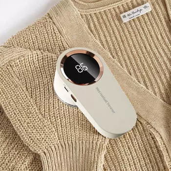 для свитеров и одежды белый