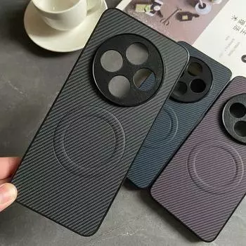 Для Xiaomi Redmi 14C чехол жесткий силиконовый углеродное волокно магнитный противоударный защитный чехол для Redmi 14C телефон чехол For Redmi 14C чёрный