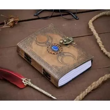 Дневник ручной работы из кожи Triple Moon с замком для подарка на день рождения 7 x 5 in коричневый