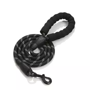 Dog rope explosion medium and large dog walking dog leash pet products explosion-proof nylon dog rope 1.2 thick * 150 long cm