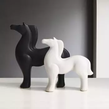 Домашний декор Фигурки лошадей из белой и черной смолы - (Упаковка из 2 шт., черный и белый)
