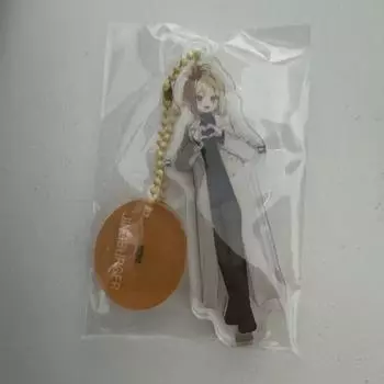 Doo Steamed Collaboration продает запечатанный имбирь в акриле