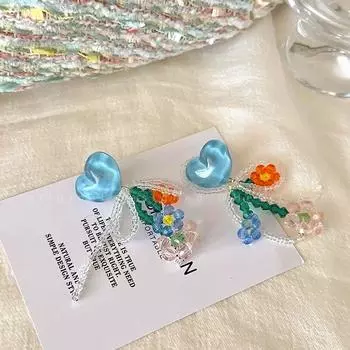 Dopamine Blue Beaded Flower Earrings for Women Summer Niche Style Mori Ear Studs Super Fairy Tassel Sweet Seaside Earrings Blue flower earrings (Silver Needle)