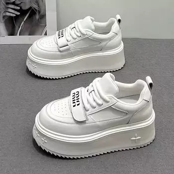 Допаминовые модные белые туфли на толстой подошве, летние новые универсальные туфли-бублики с эффектом увеличения высоты, симпатичные туфли для досок 35 белый