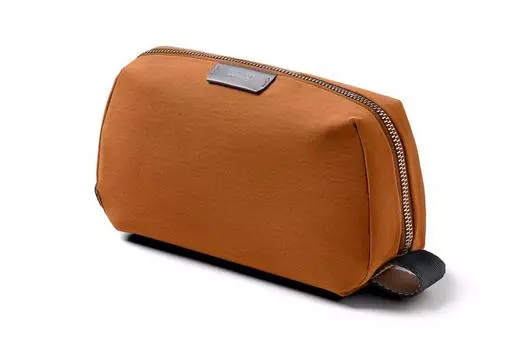 Дорожный набор туалетных принадлежностей Bellroy Toiletry Pouch Bronze, водонепроницаемый (Туалетные принадлежности, духи, бритва, расческа, зубная щетка) -