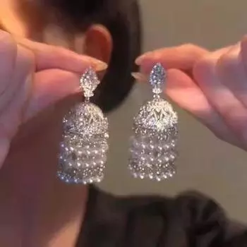 Доступная роскошь Колокольчики ветра Жемчужная кисточка Преувеличенная трехмерная птичья клетка A343 Birdcage Earrings