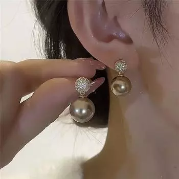 Доступная роскошь Шампань Золото Дизайн для особых случаев Социальные серьги с жемчугом The Silver Pearls