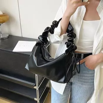 Досуг Мягкая кожаная сумка подмышкой для женщин Весна Новая универсальная сумка на одно плечо Модные сумки-ведра большой вместимости