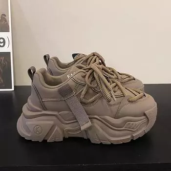 Douyin популярная обувь для пап 2024 года, осенняя ультралегкая амортизирующая и усиливающая платформа, повседневная спортивная обувь, показывающая маленькие ноги 35