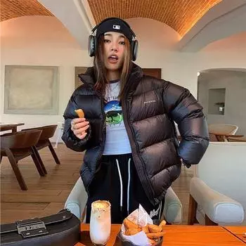 Down jacket women s stand-up collar 90 white duck down 2024 winter new trendy brand short American retro thickened warm jacket S recommends 80-57.5 kg